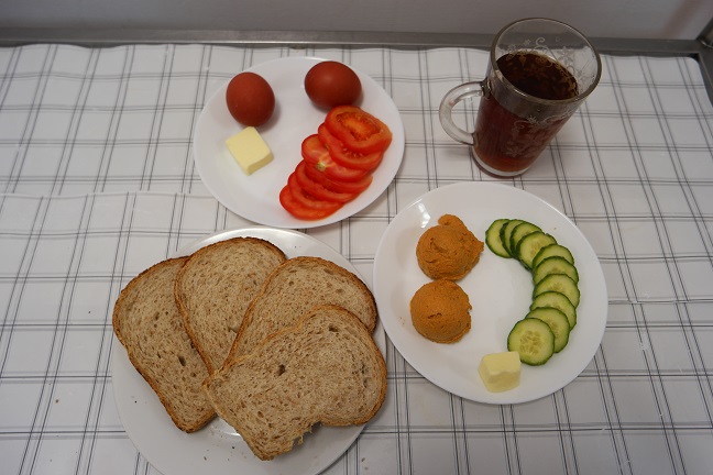 Śniadanie- dieta z&nbsp;ograniczeniem łatwo przyswajalnych węglowodan&oacute;w