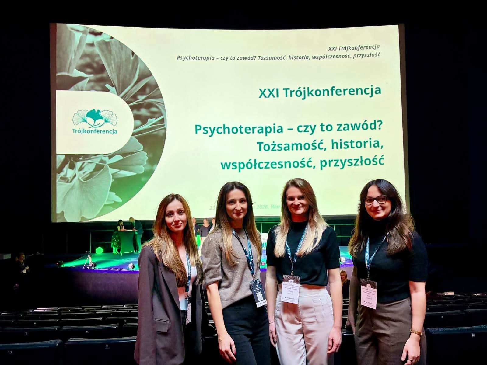 XXI Tr&oacute;jkonferencja
